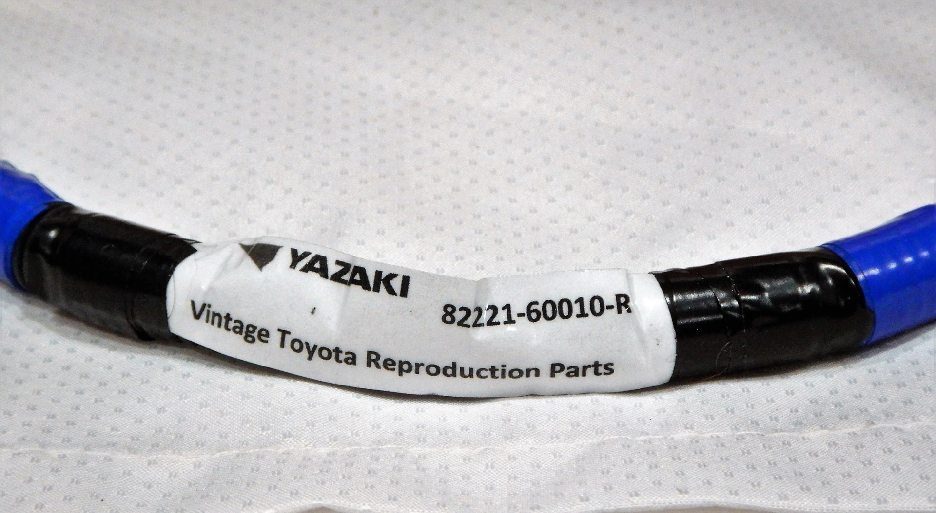 Toyota Land Cruiser oil pressure sending unit sensor for 1FZ-FE engine, likely used in 1995 models