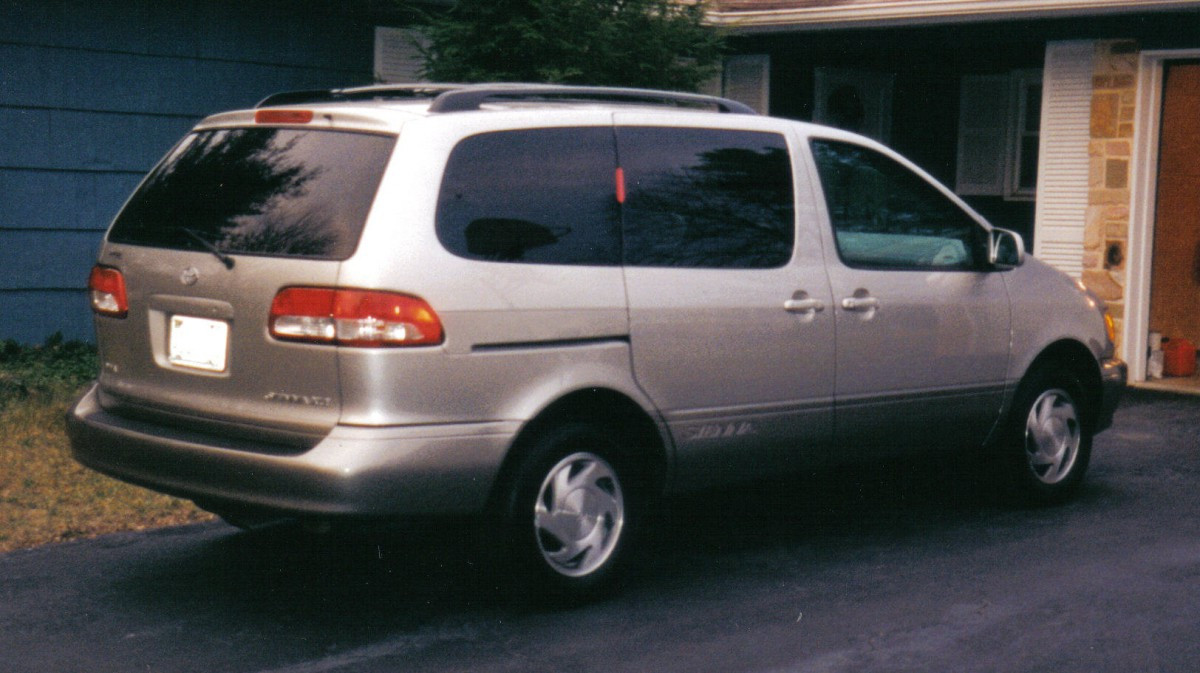 Toyota minivan rear view