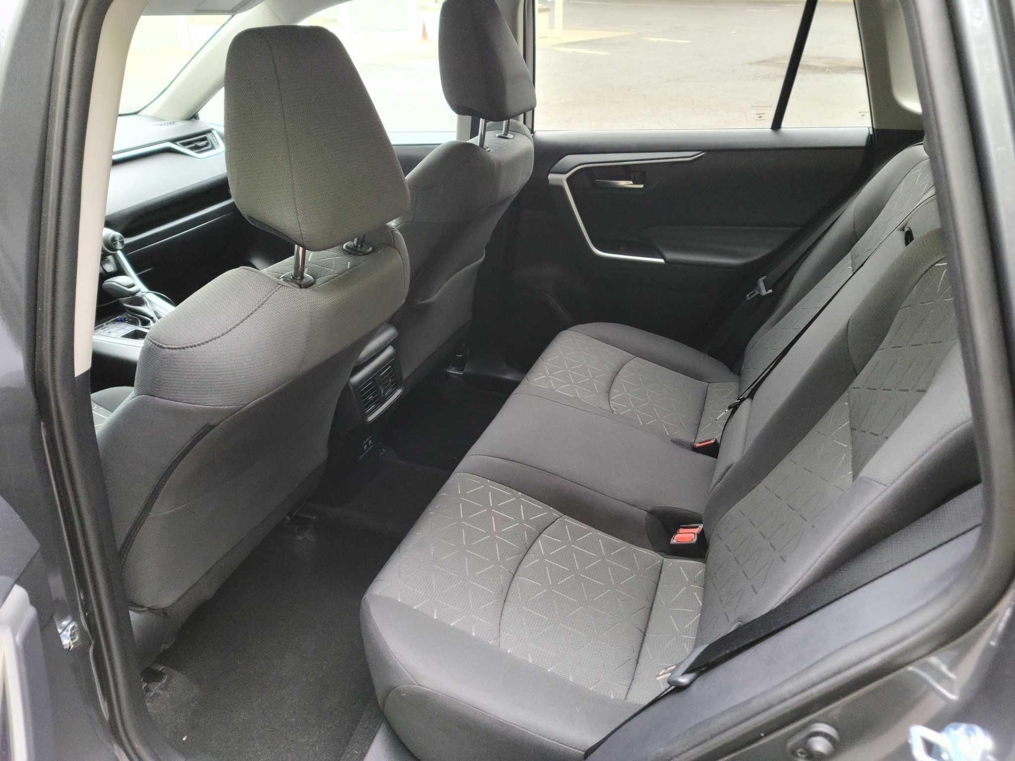 2021 Toyota RAV4 XLE AWD back seat