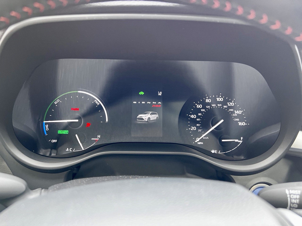 2022-Toyota-Sienna-driver-display-carpro