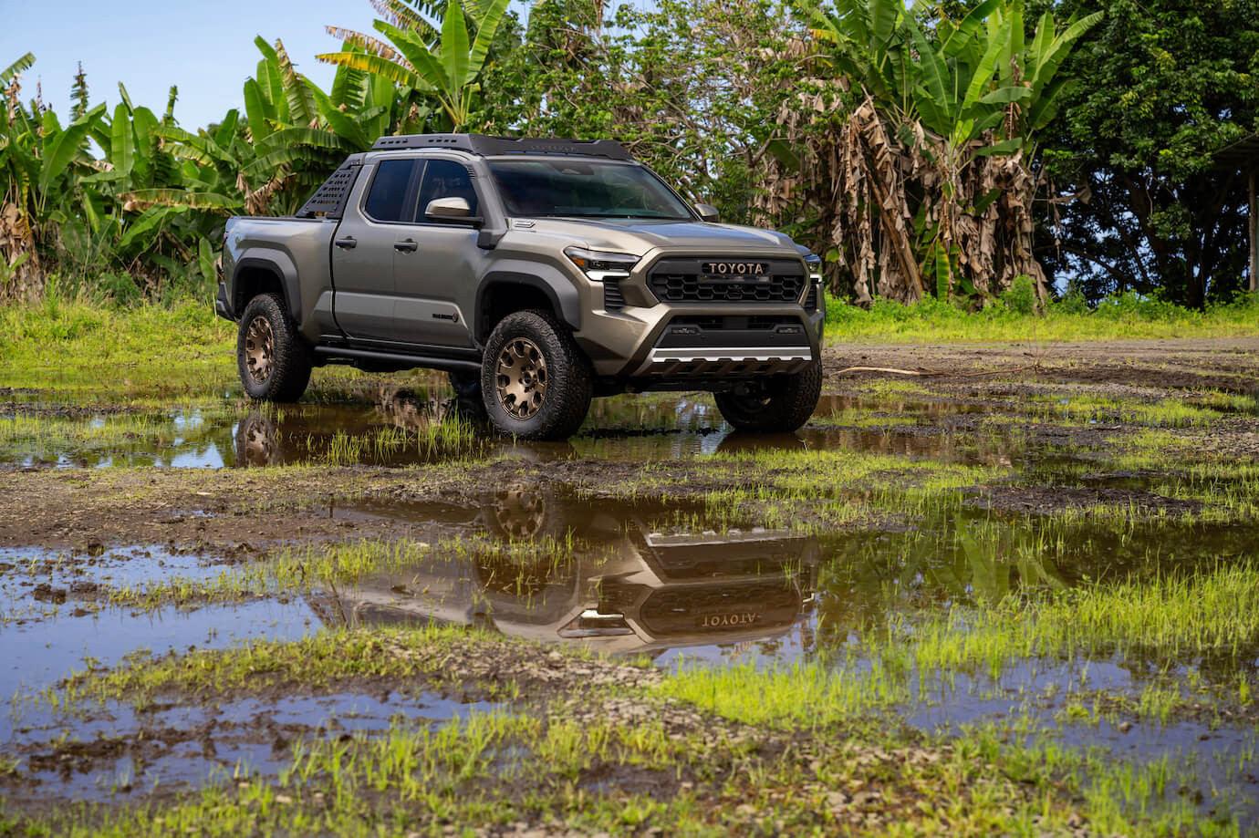 The painting process at a Toyota factory ensures the exterior color is preserved.