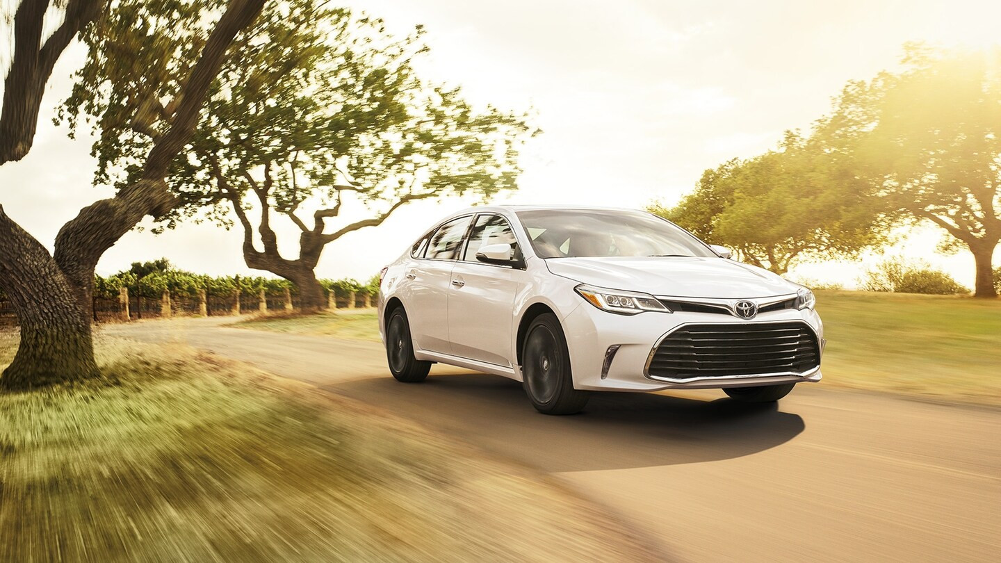 Toyota Avalon on a bright day