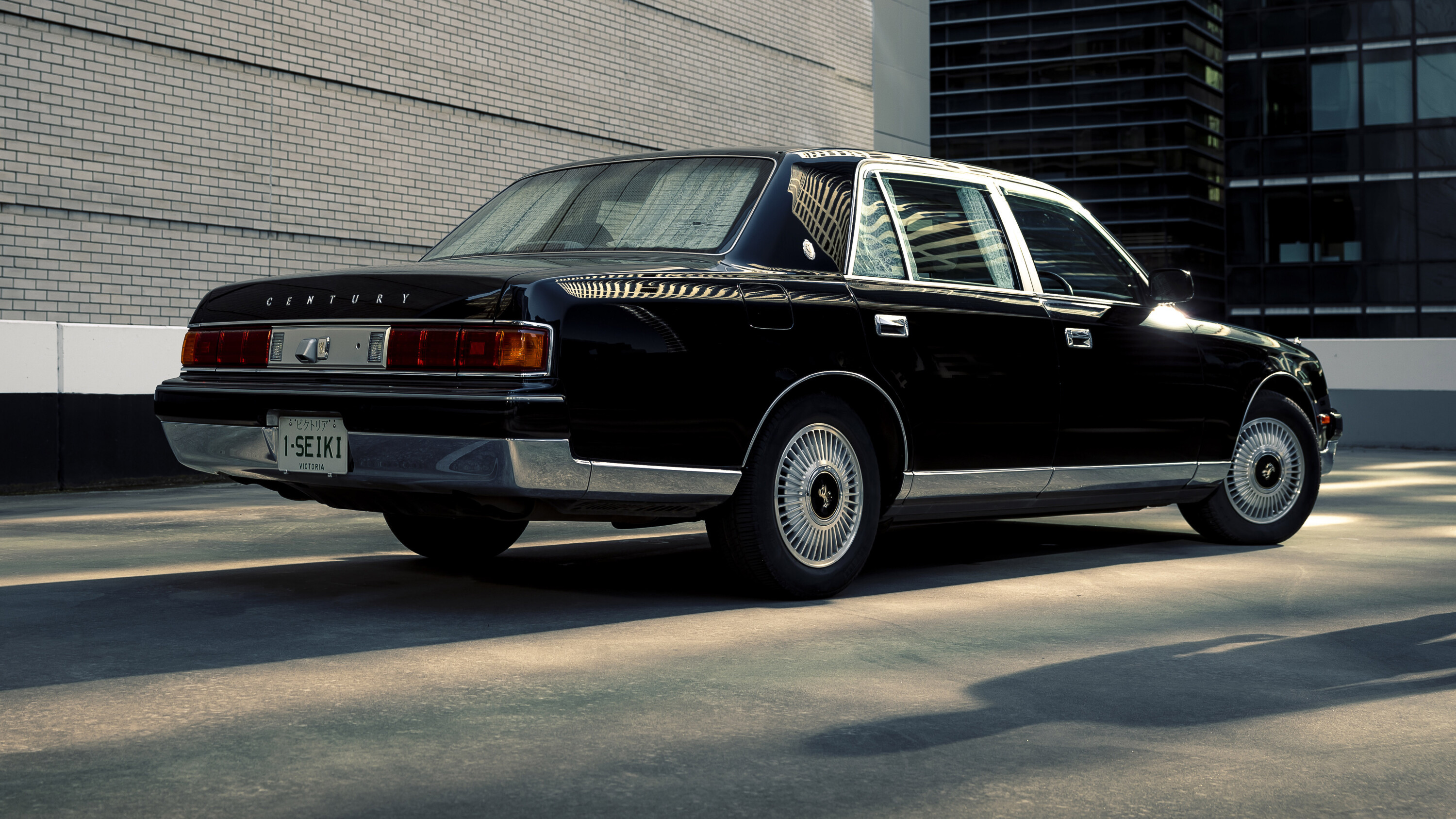 First Generation Toyota Century VG20