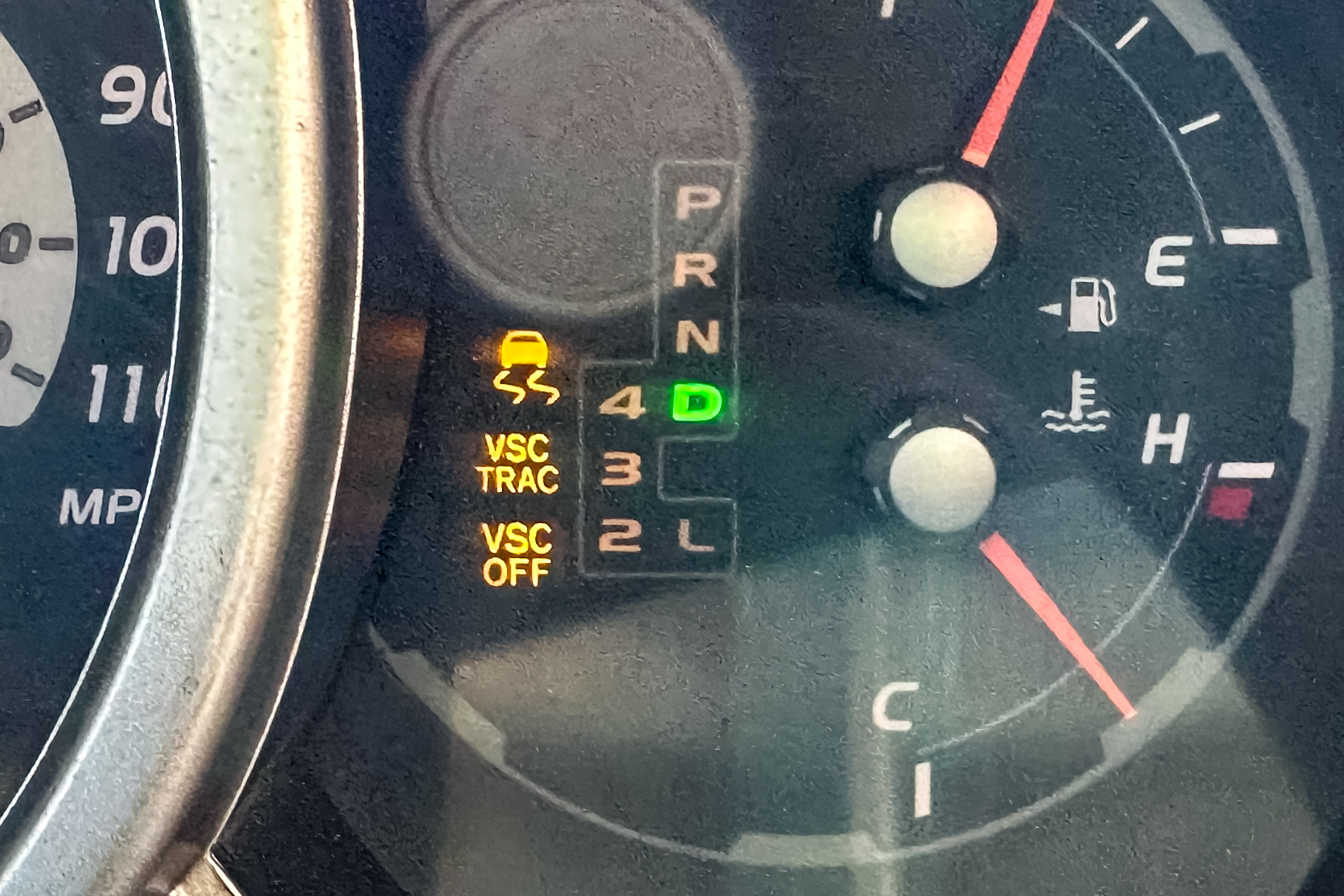 Toyota 4Runner dashboard