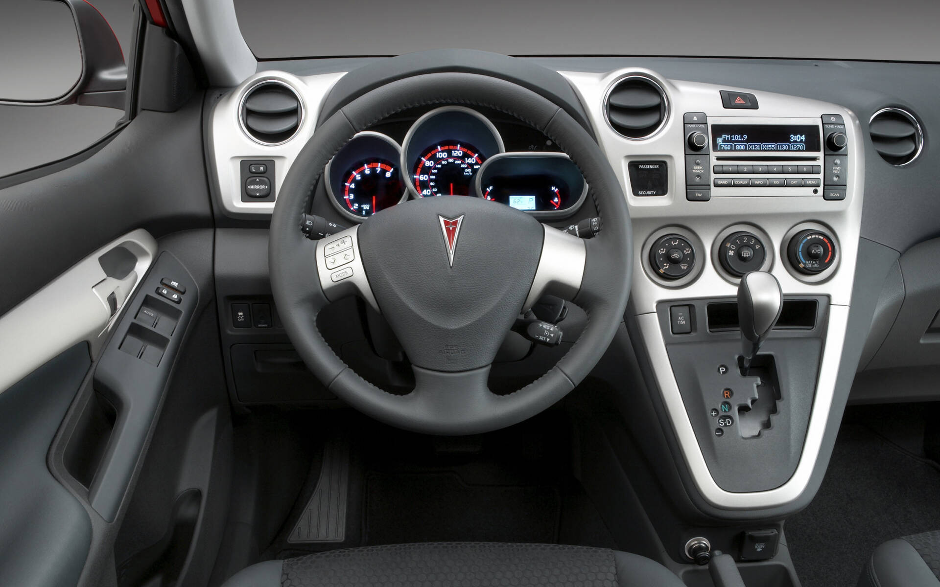 Pontiac Vibe and Toyota Matrix Jointly Developed Car