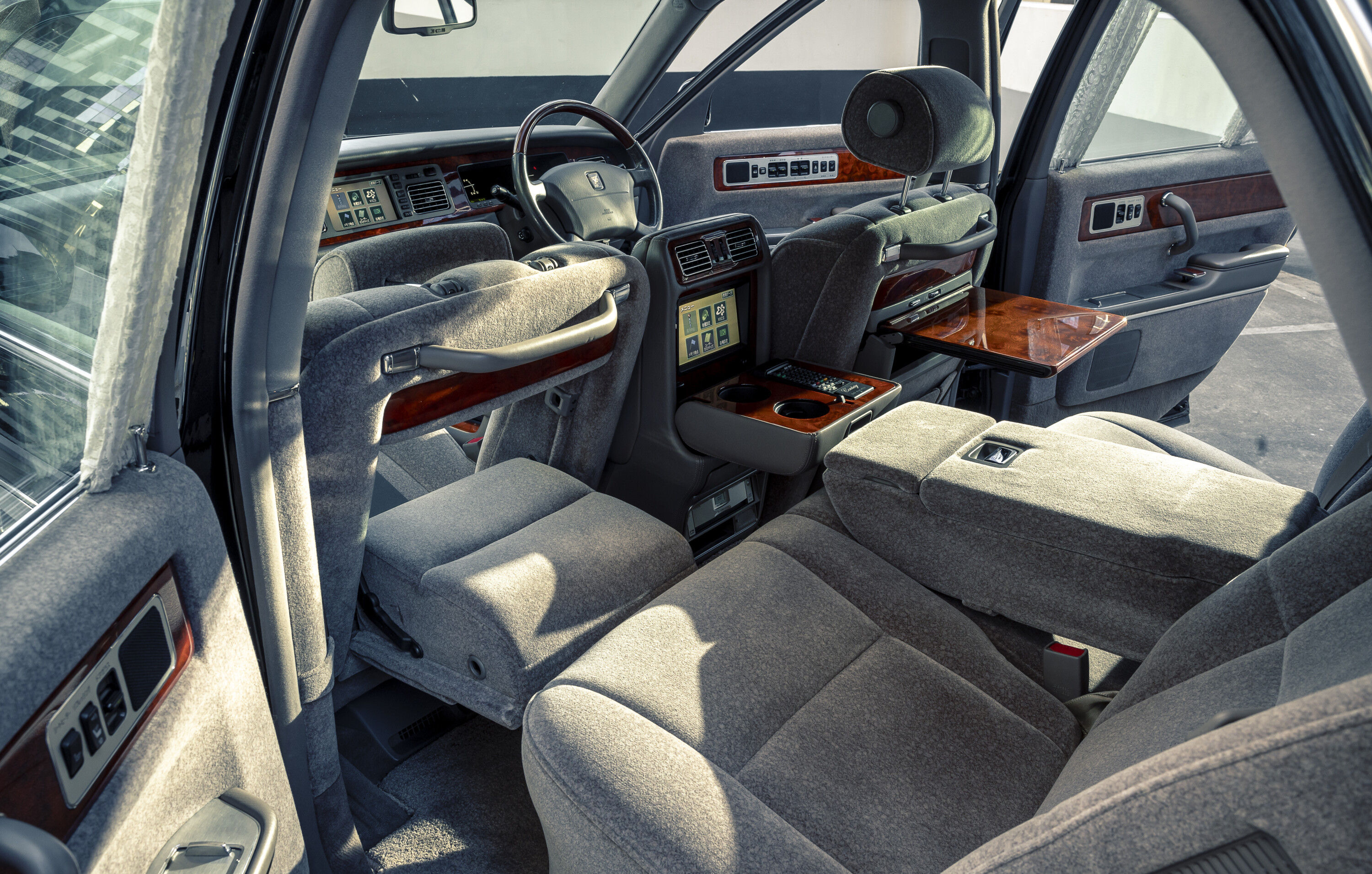 Toyota Century Paint Process