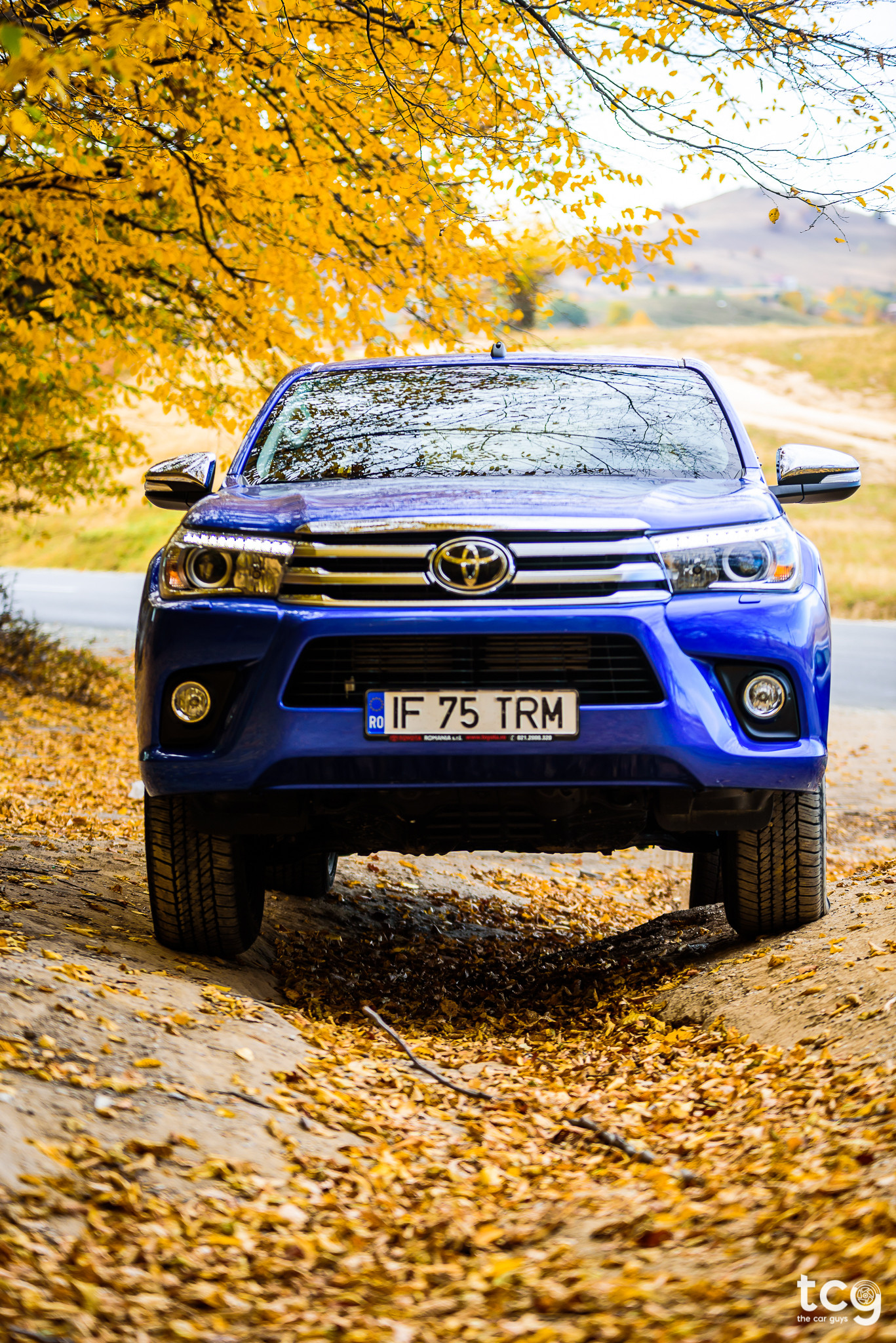 Toyota Hilux front grill design