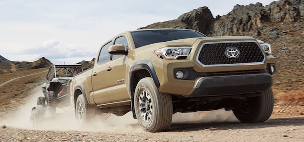 Toyota Tacoma SR5 2019 Side View