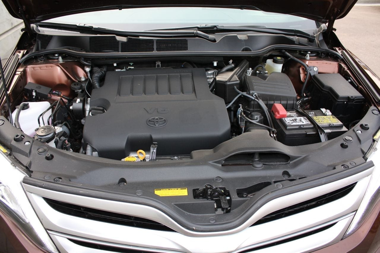 Toyota Venza Engine Bay
