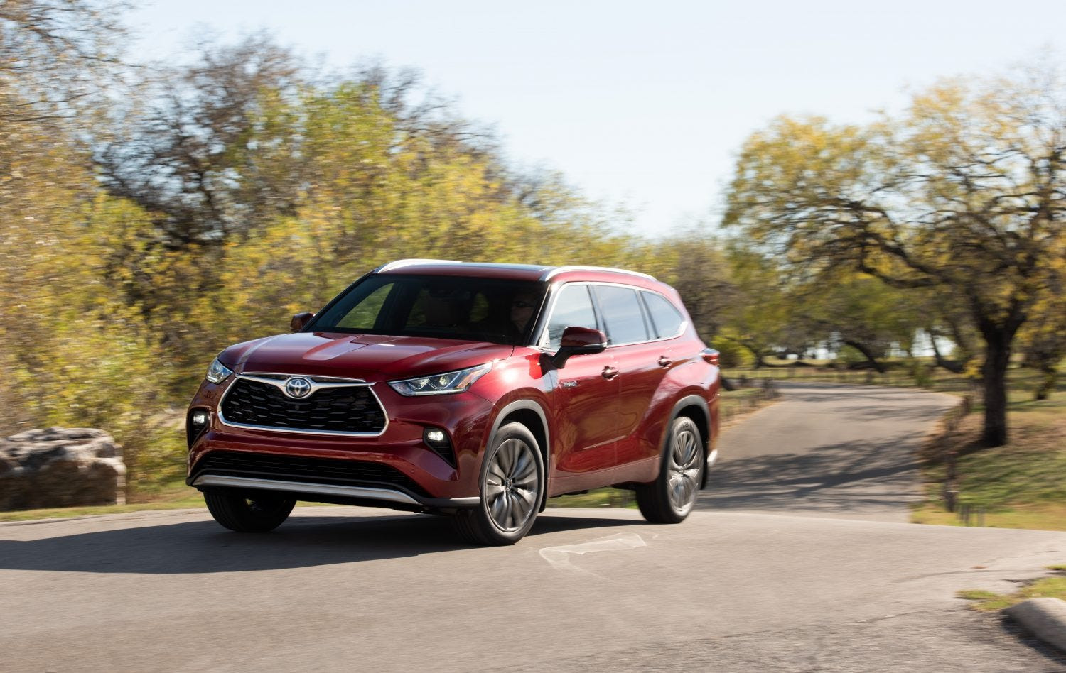Toyota Highlander Front View
