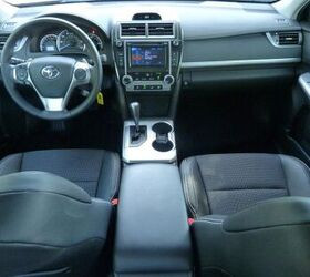 review 2012 toyota camry se