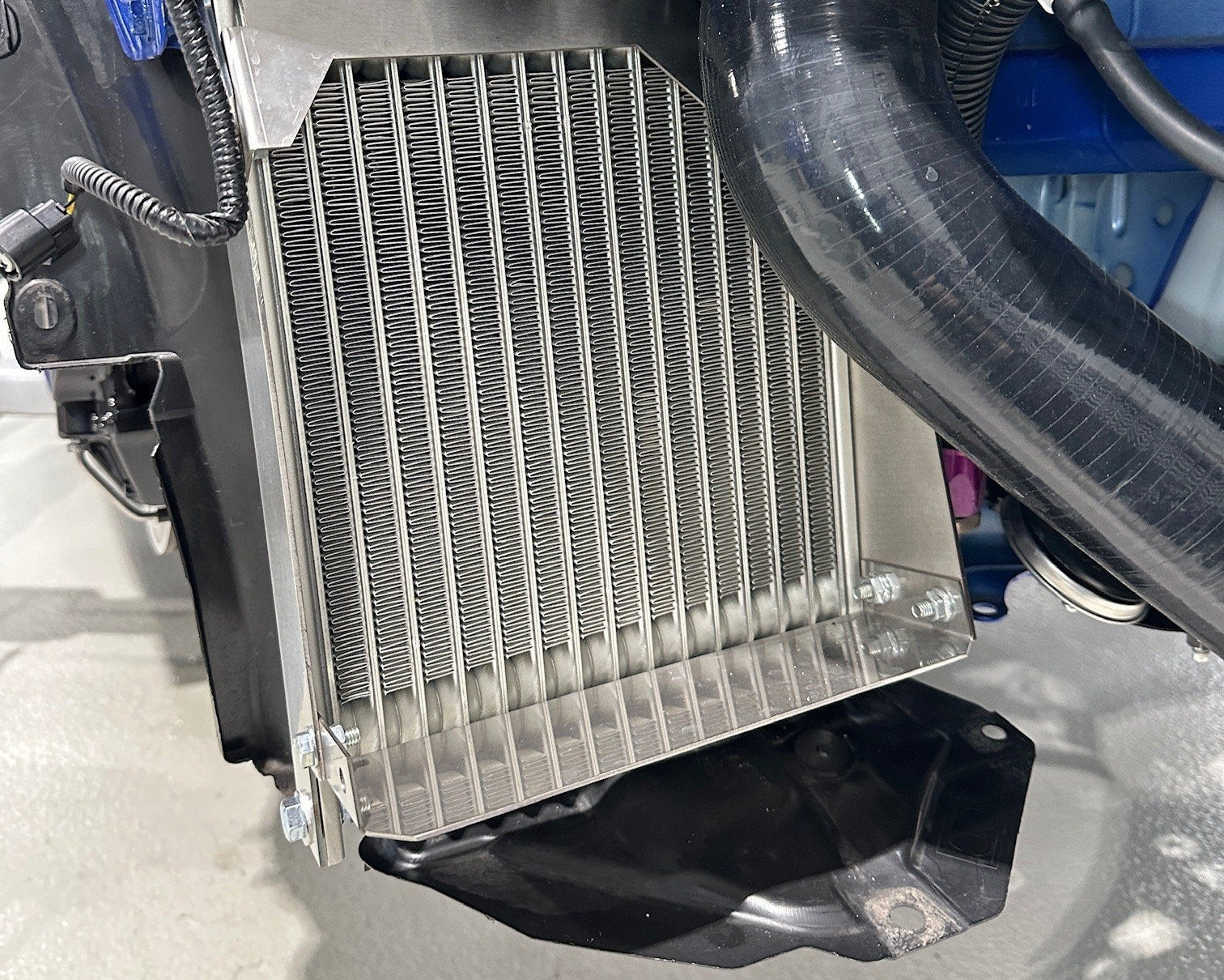 Grille Hood Automotive tire Automotive lighting Motor vehicle