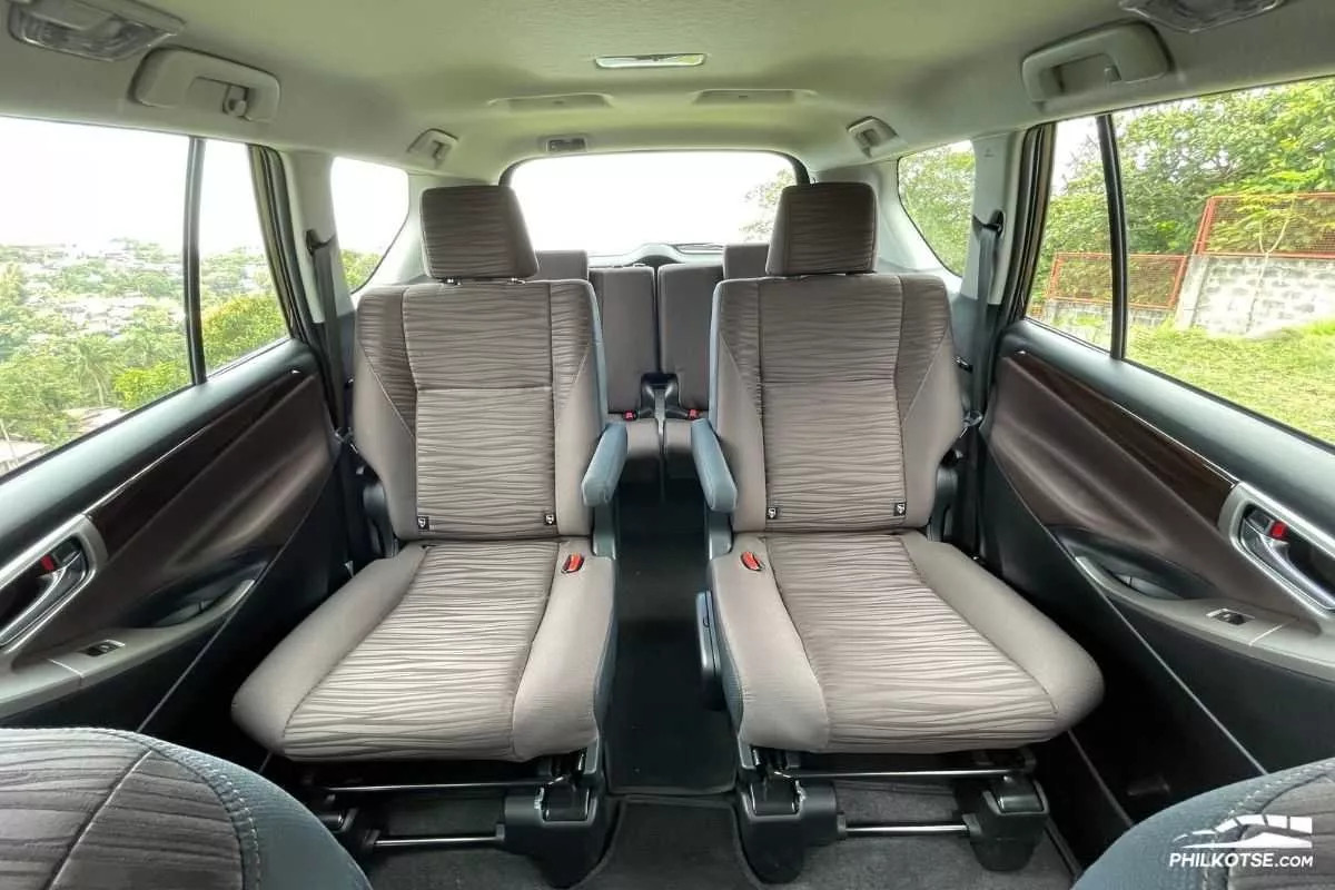 Toyota Innova Philippines cabin